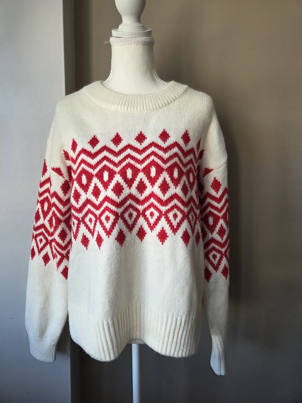 H&M Women's S Cream Red Fair Isle Nordic Knit Sweater Holiday Christmas